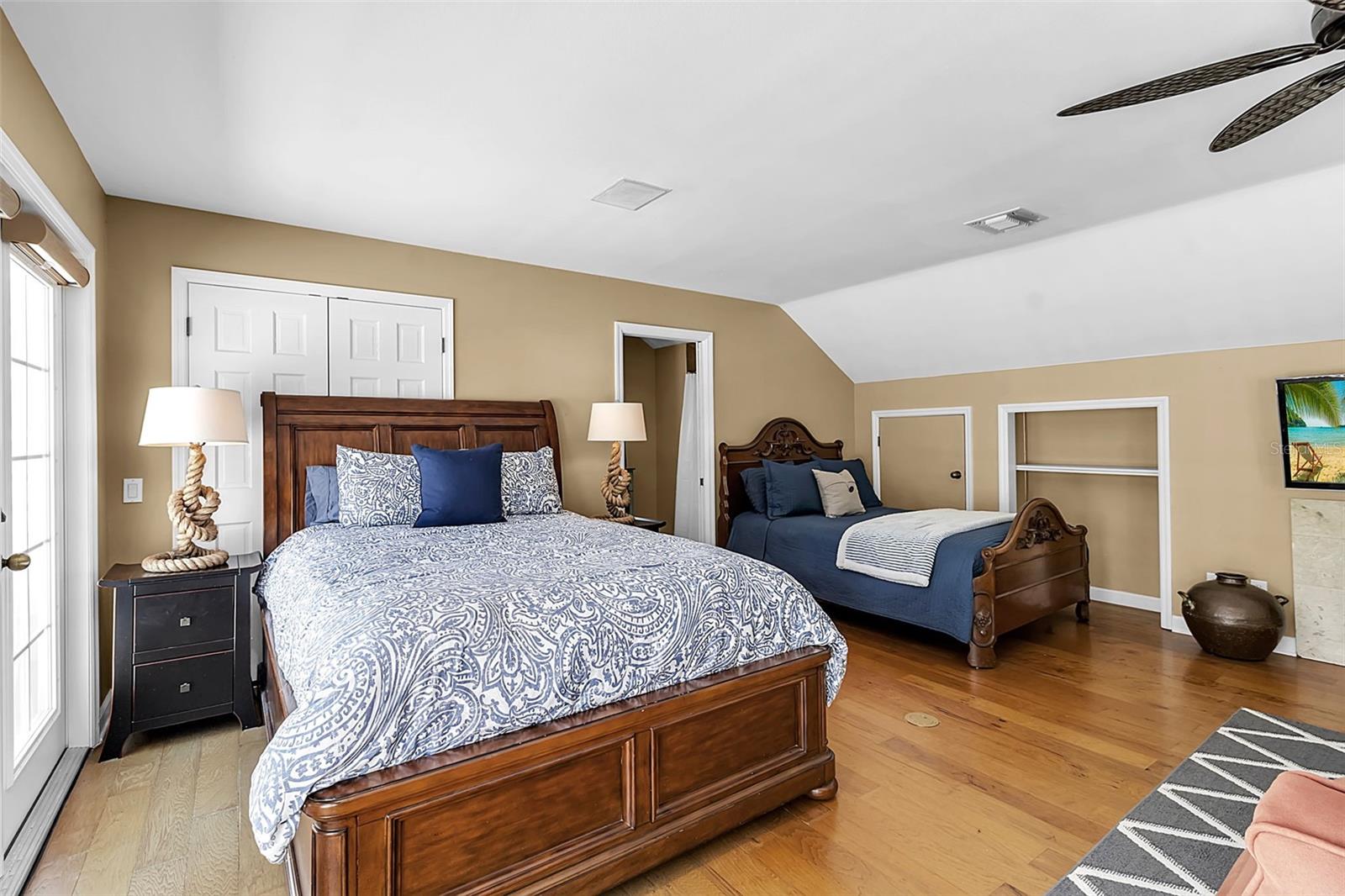 OAKS - Residential