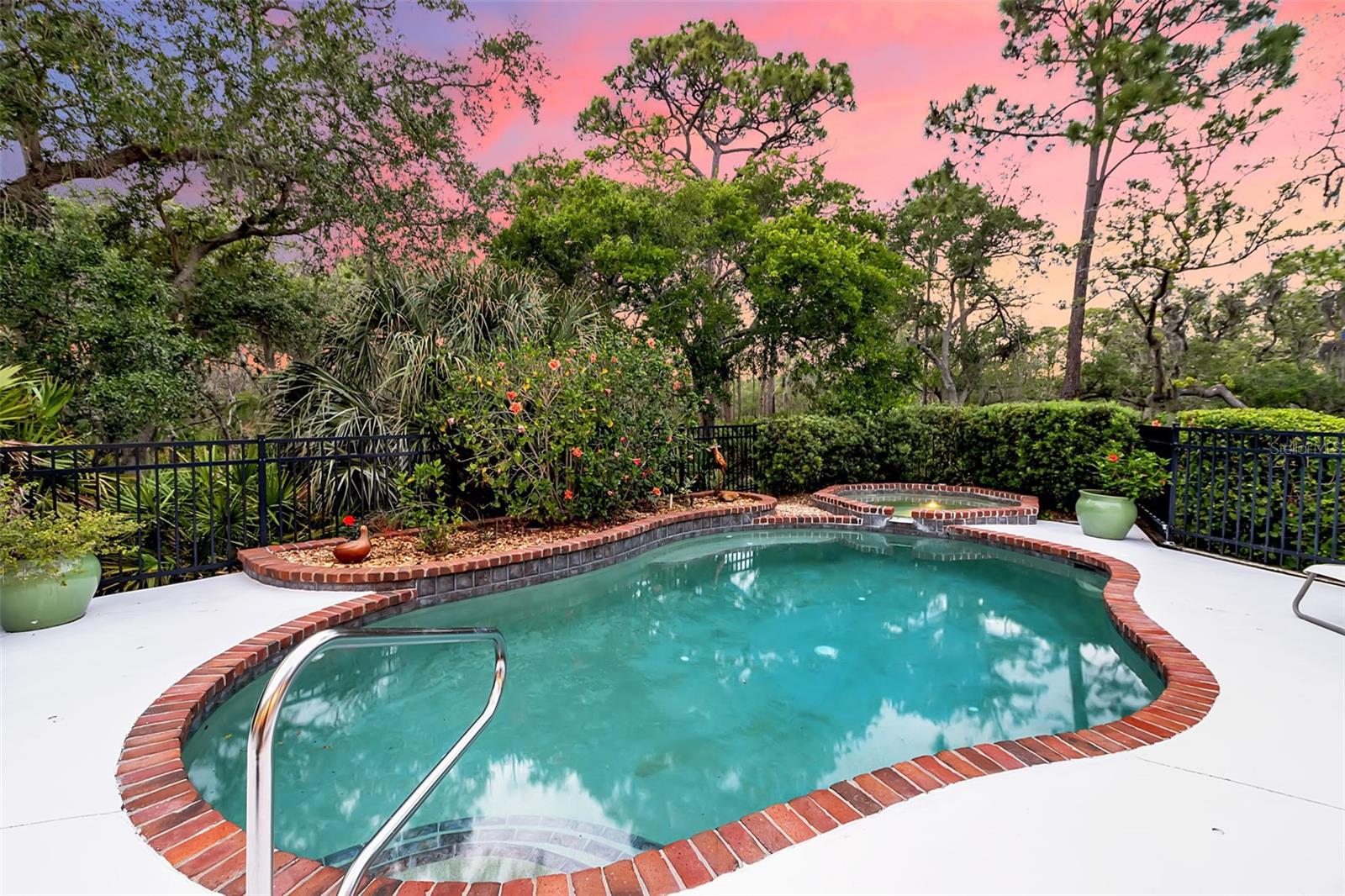 OAKS - Residential