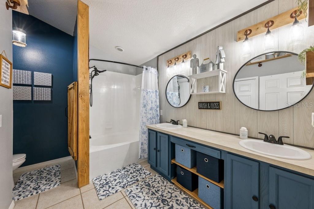 DELTONA LAKES UNIT 71 - Residential