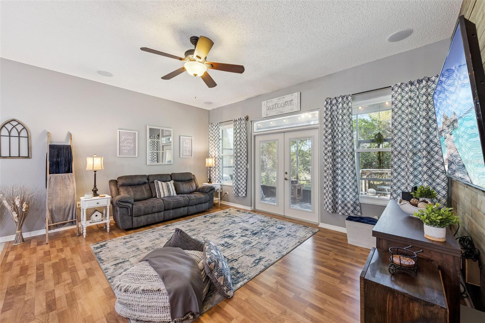 DELTONA LAKES UNIT 71 - Residential