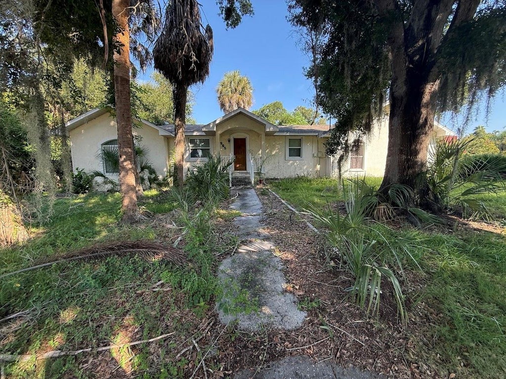 Photo of 965 Palmetto Drive, Safety Harbor, FL 34695 (MLS # TB8558270)