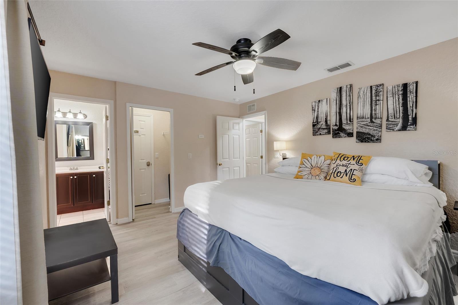 REGAL PALMS AT HIGHLAND RESERVE - Residential