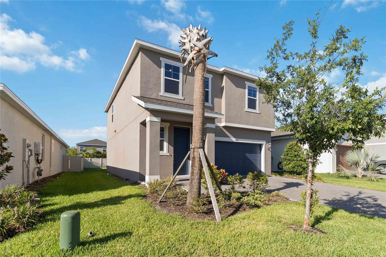 ARTISAN LAKES EAVES BEND PHASE I SP A-K - Residential Lease