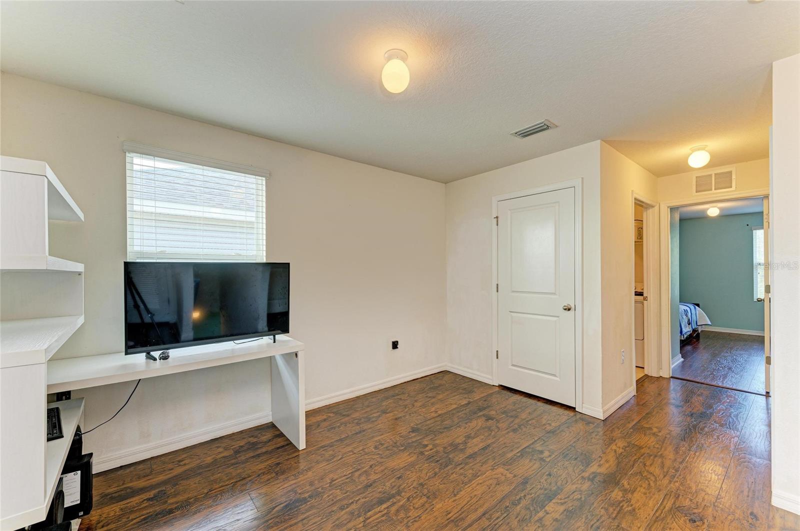 COTTAGES AT SAN LORENZO - Residential