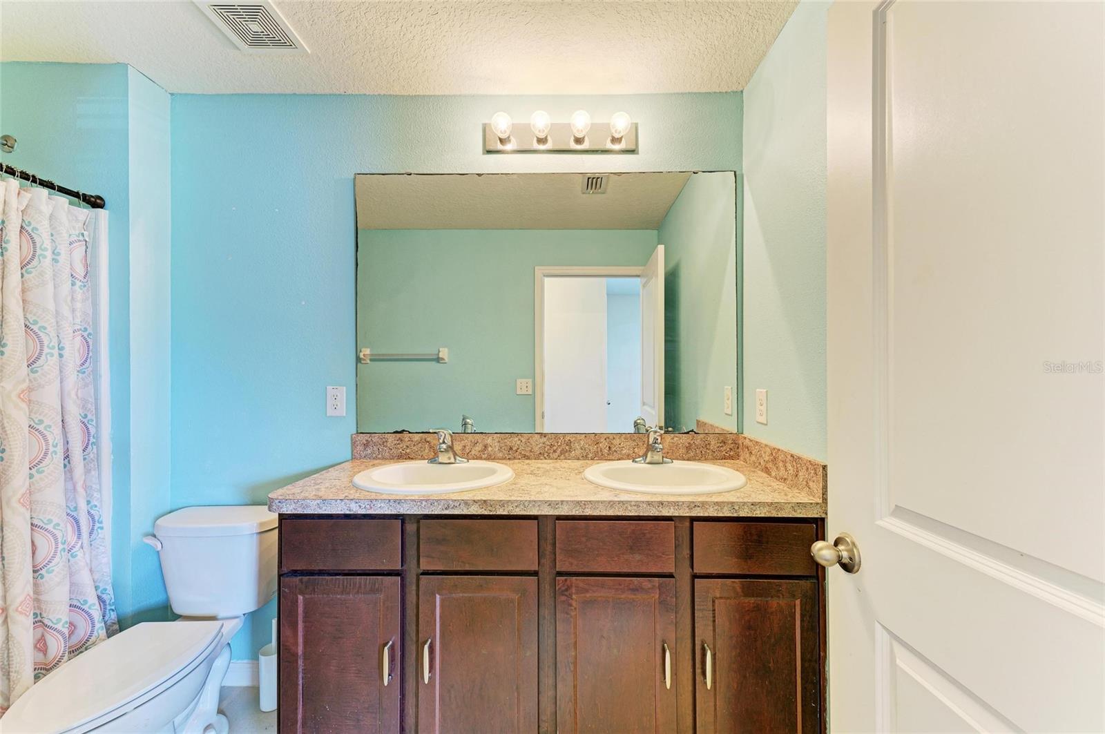 COTTAGES AT SAN LORENZO - Residential