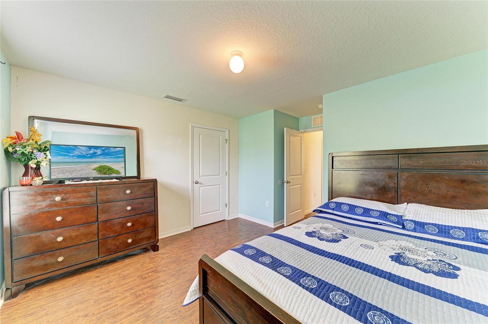 COTTAGES AT SAN LORENZO - Residential