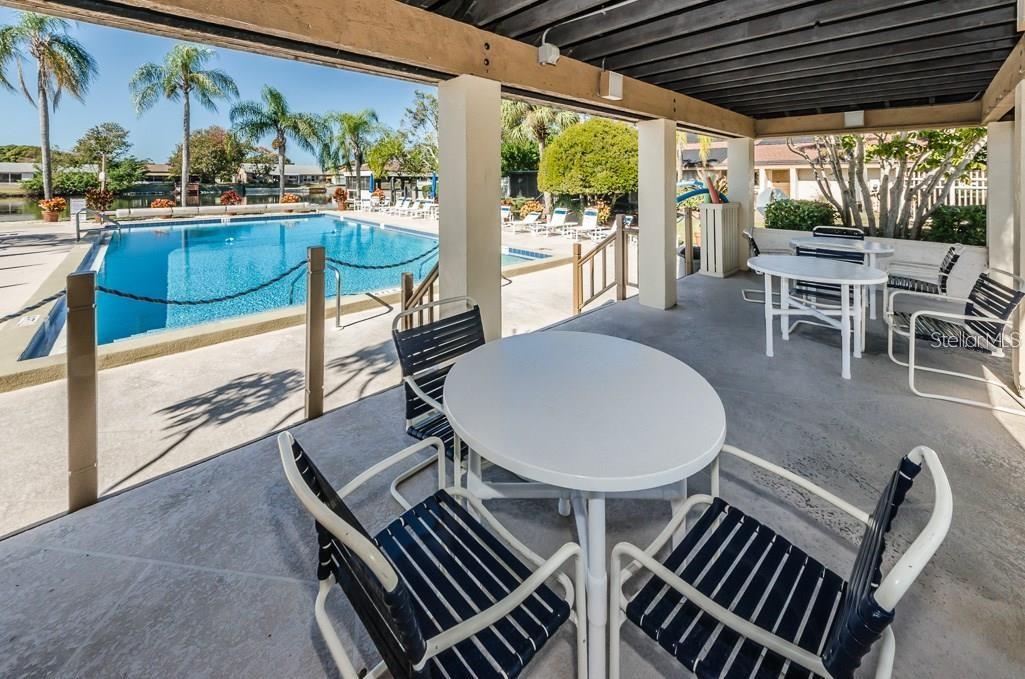 BEACON LAKES CONDO 05B - Residential