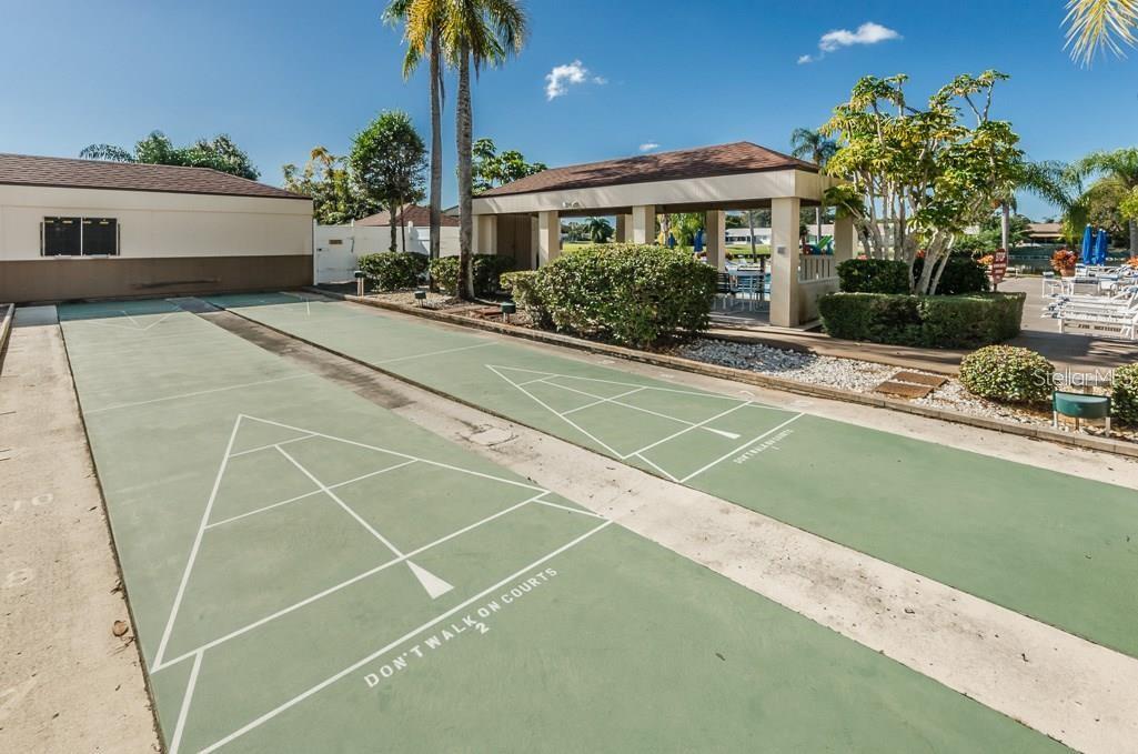 BEACON LAKES CONDO 05B - Residential