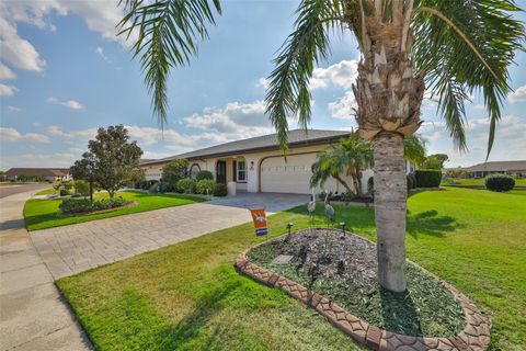 Photo of 1506 Bentwood Drive, Sun City Center, FL 33573 (MLS # TB8452477)