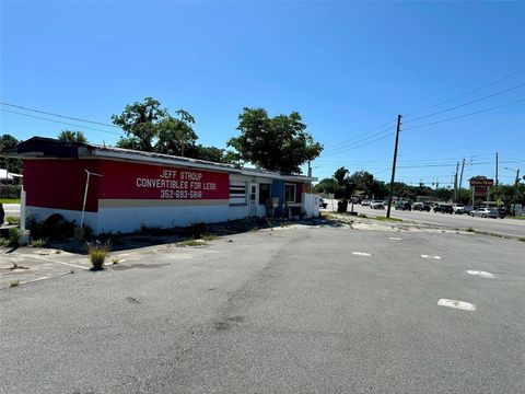 6001 SE ABSHIER BOULEVARD BELLEVIEW FL 34420