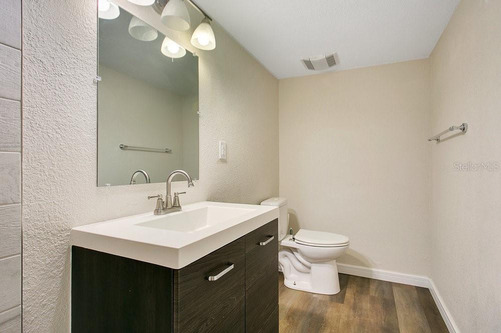 TEMPLE TERRACE ANNEX - Residential