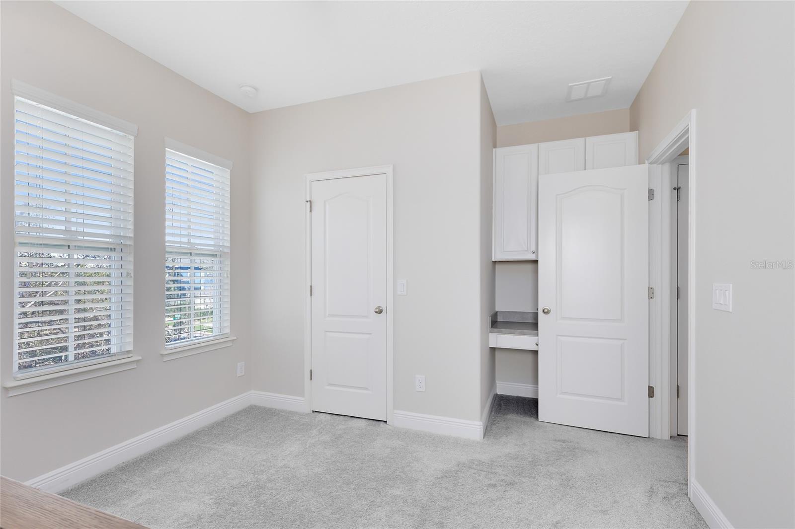 LAUREATE PARK - Residential