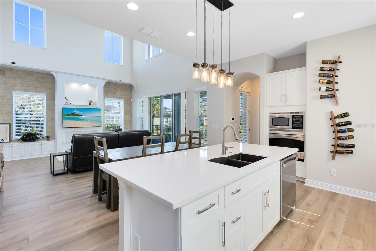 LAUREATE PARK - Residential