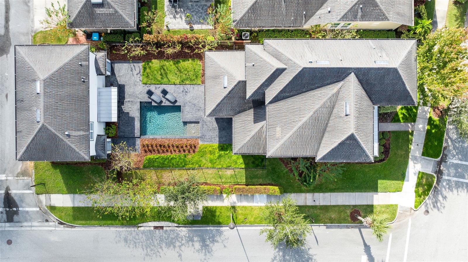 LAUREATE PARK - Residential