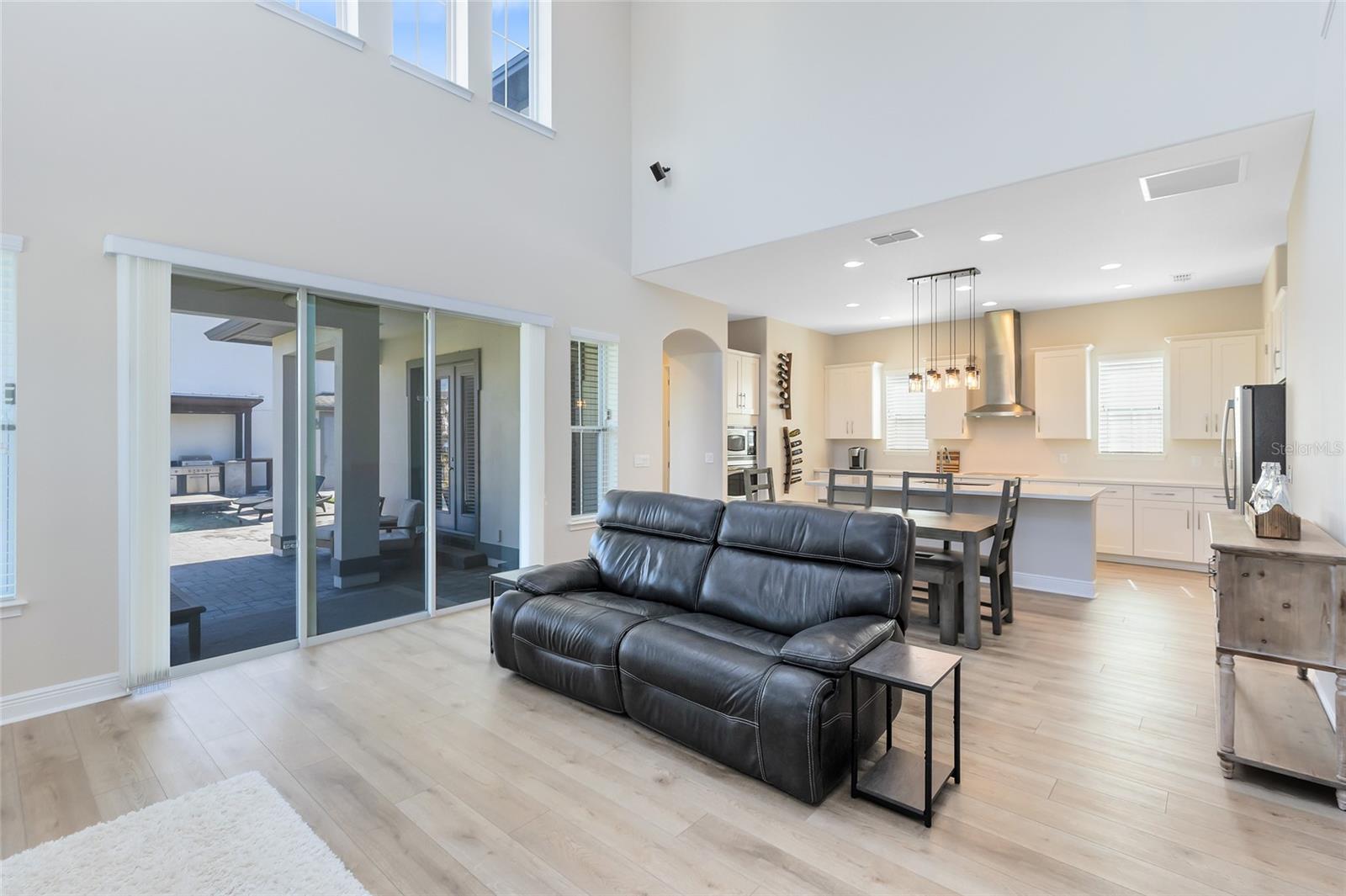 LAUREATE PARK - Residential