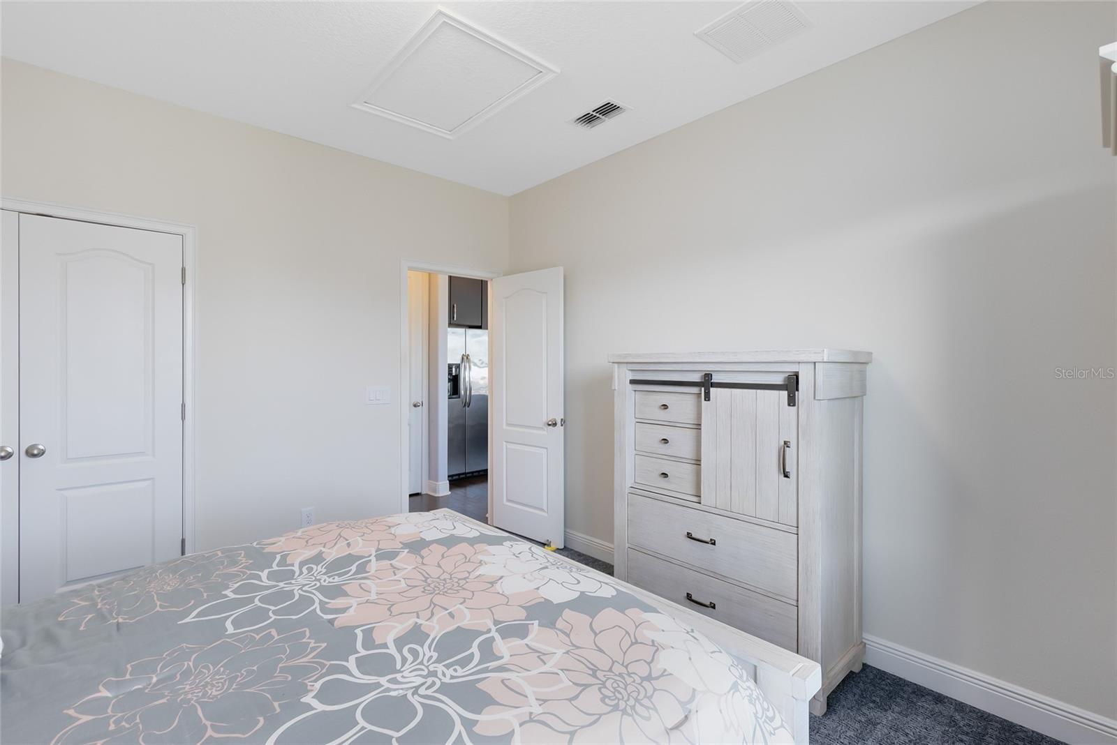 LAUREATE PARK - Residential