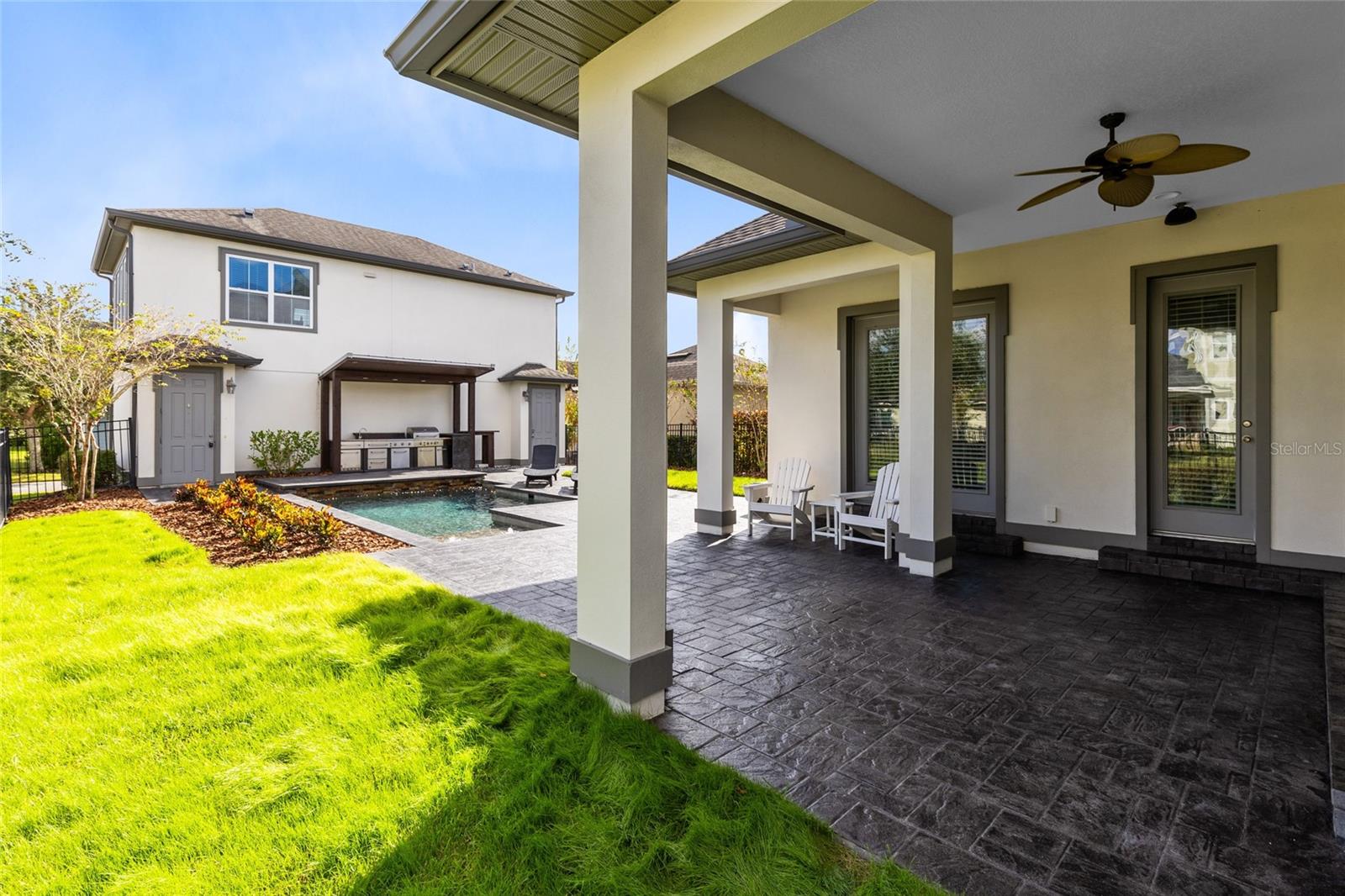 LAUREATE PARK - Residential