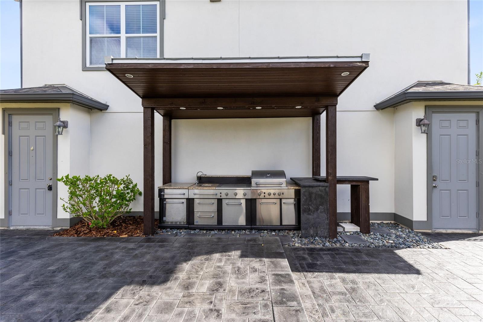 LAUREATE PARK - Residential