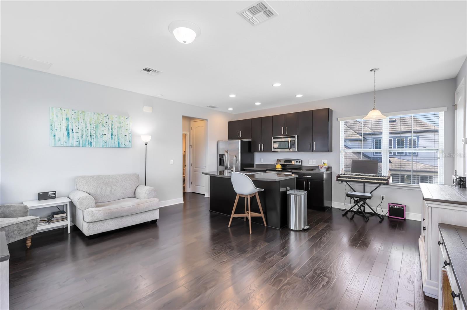 LAUREATE PARK - Residential