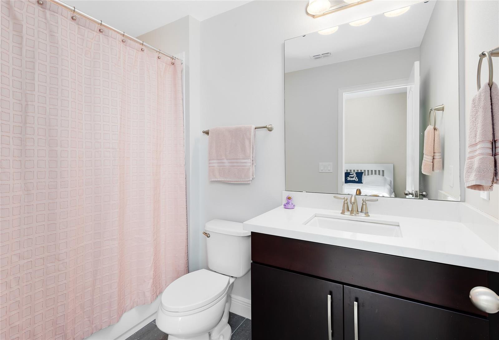 LAUREATE PARK - Residential