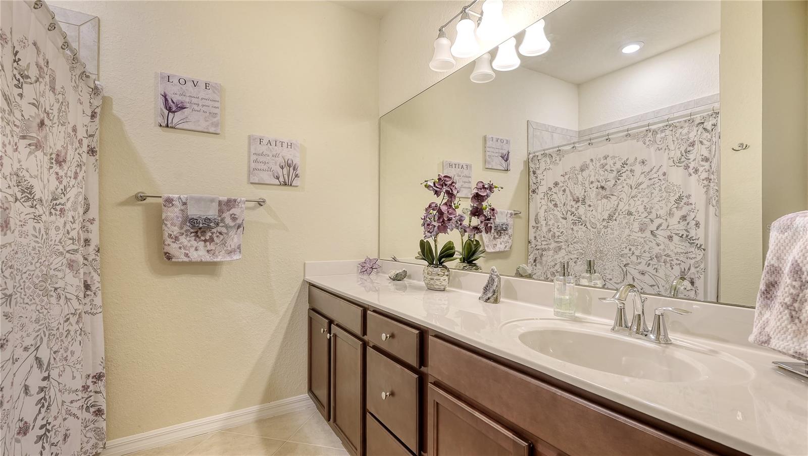 GRAN PARADISO, TWNHMS 1A - Residential