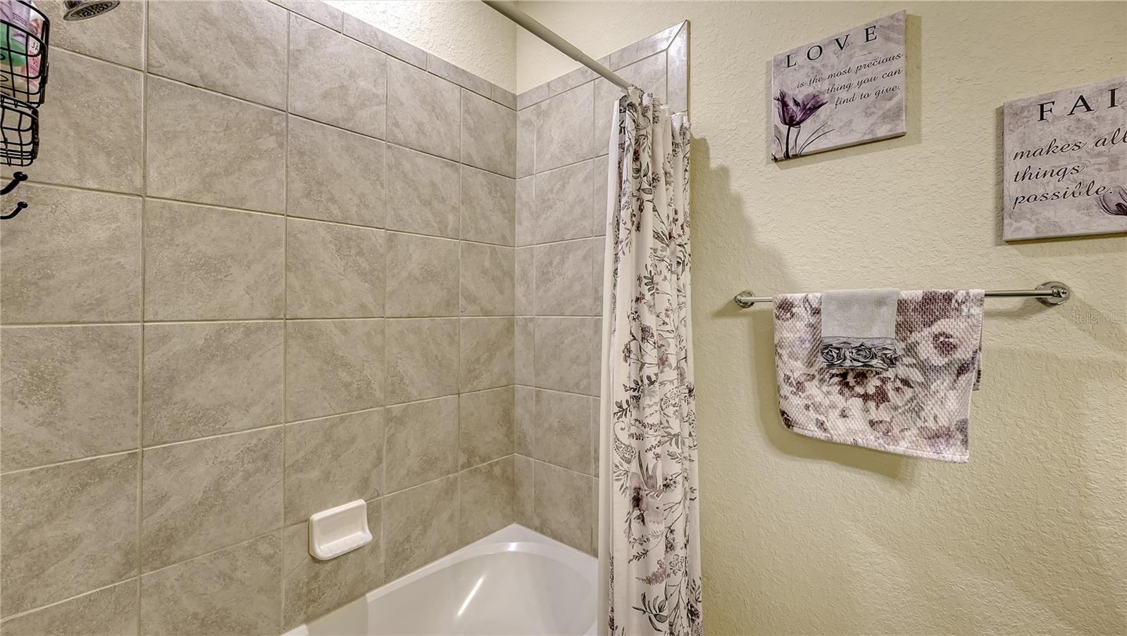 GRAN PARADISO, TWNHMS 1A - Residential