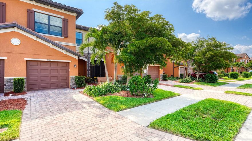 Welcome to paradise at Gran Paradiso; the townhouse is very close to the new Downtown Wellen Park.   The open concept on the first floor offers porcelain tiled flooring throughout, a spacious kitchen, pantry, dining and living area with a half bathroom.  Step outside and enjoy the sunrise on the screened-in lanai.  The association has approved owners to extend their patio space for extra outdoor square footage.  Upstairs you will find generous sized bedrooms, laundry and 2 full bathrooms.  Grand Paradiso has numerous amenities including a beautiful resort style pool, tennis, pickle ball, fitness center, and a community clubhouse.  There is an activity director who organizes various events for homeowners as well. The townhouse is being offered turnkey furnished except for items in the garage, and the TV and stand in the living room and jewelry armoire in the bedroom.