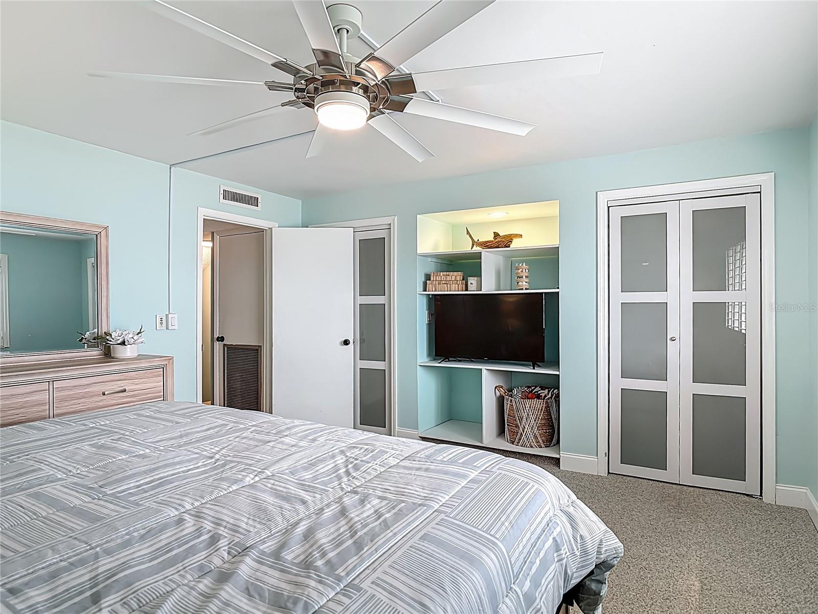 OCEAN BEACH CONDO CLUB I - Residential