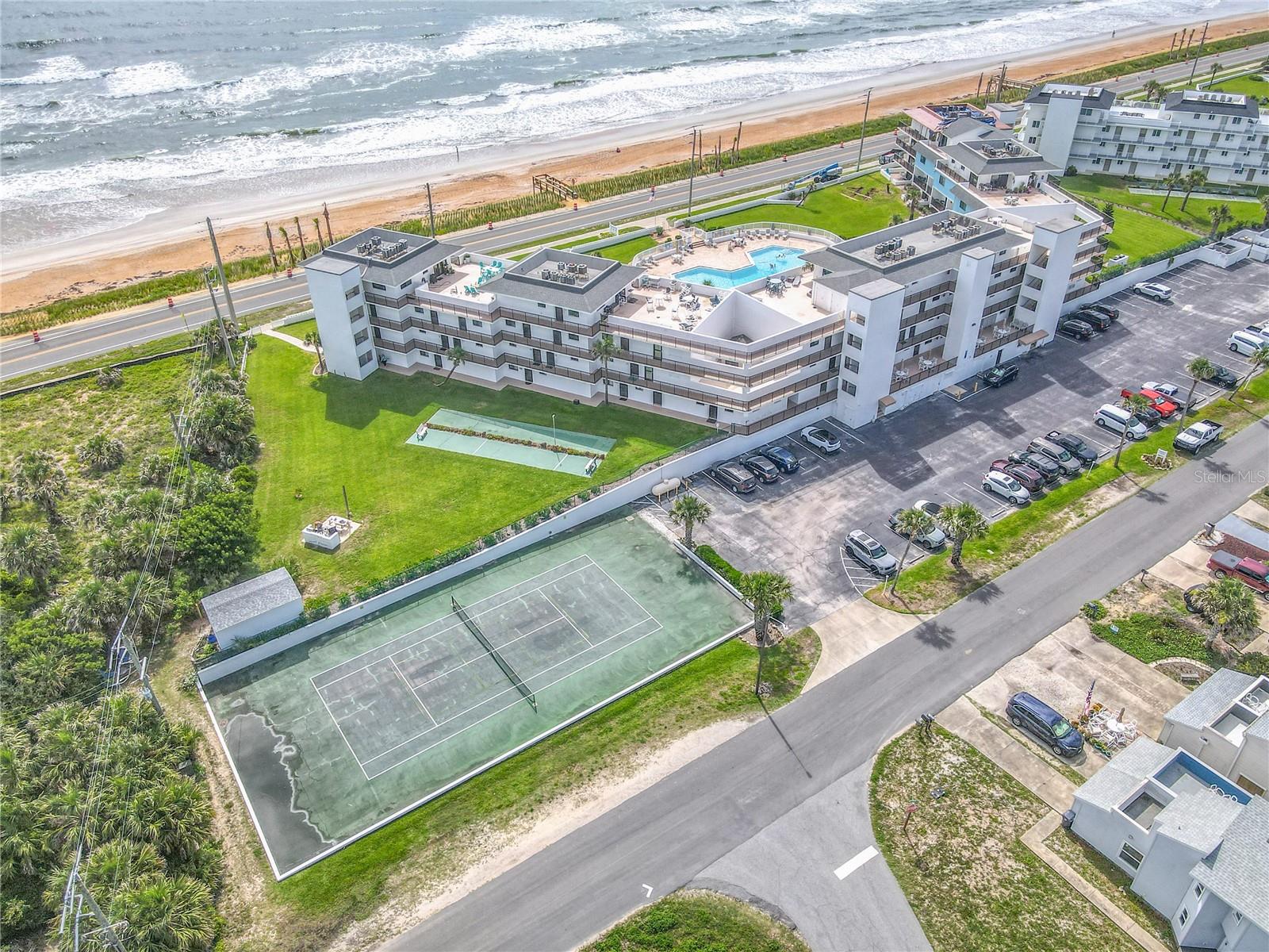 OCEAN BEACH CONDO CLUB I - Residential
