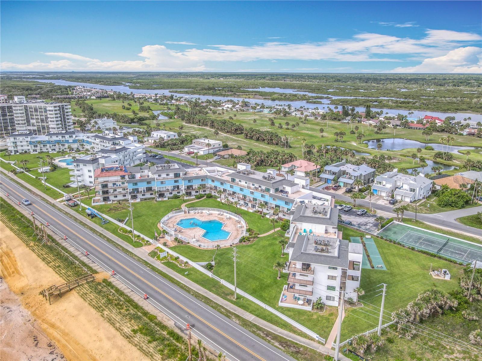 OCEAN BEACH CONDO CLUB I - Residential