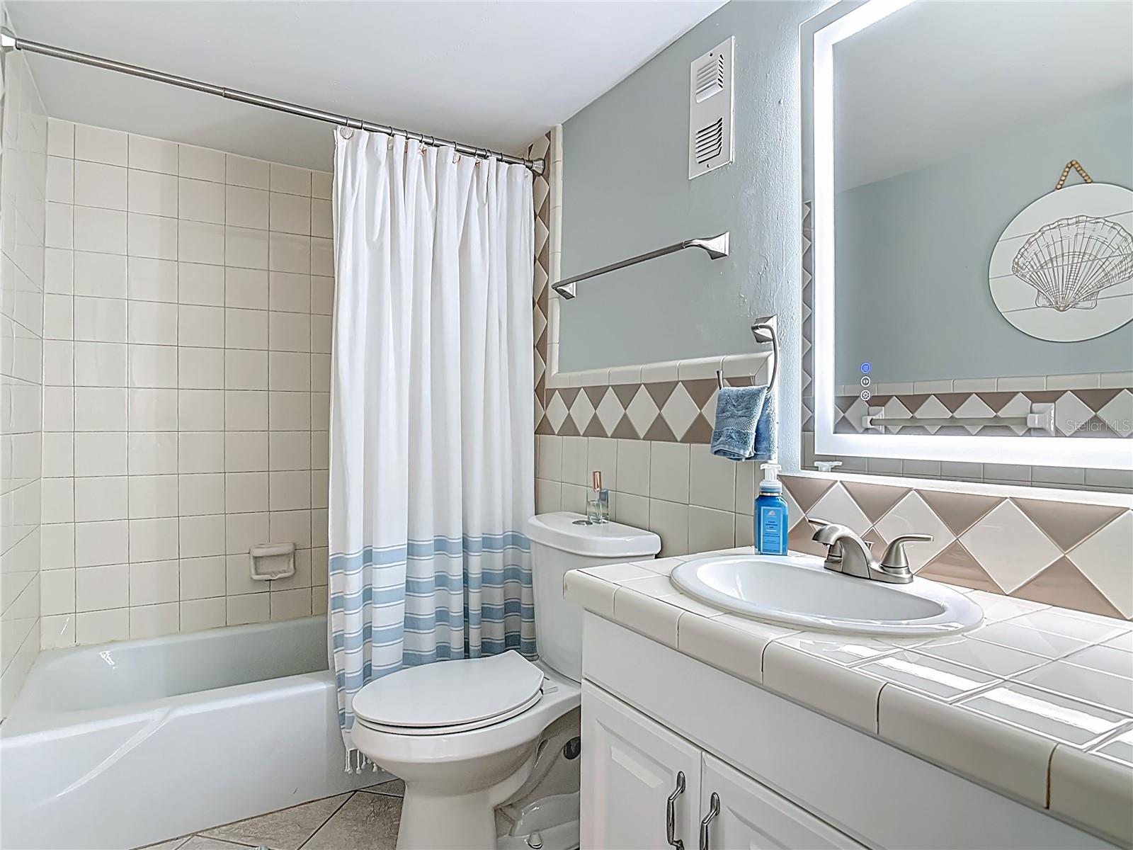 OCEAN BEACH CONDO CLUB I - Residential
