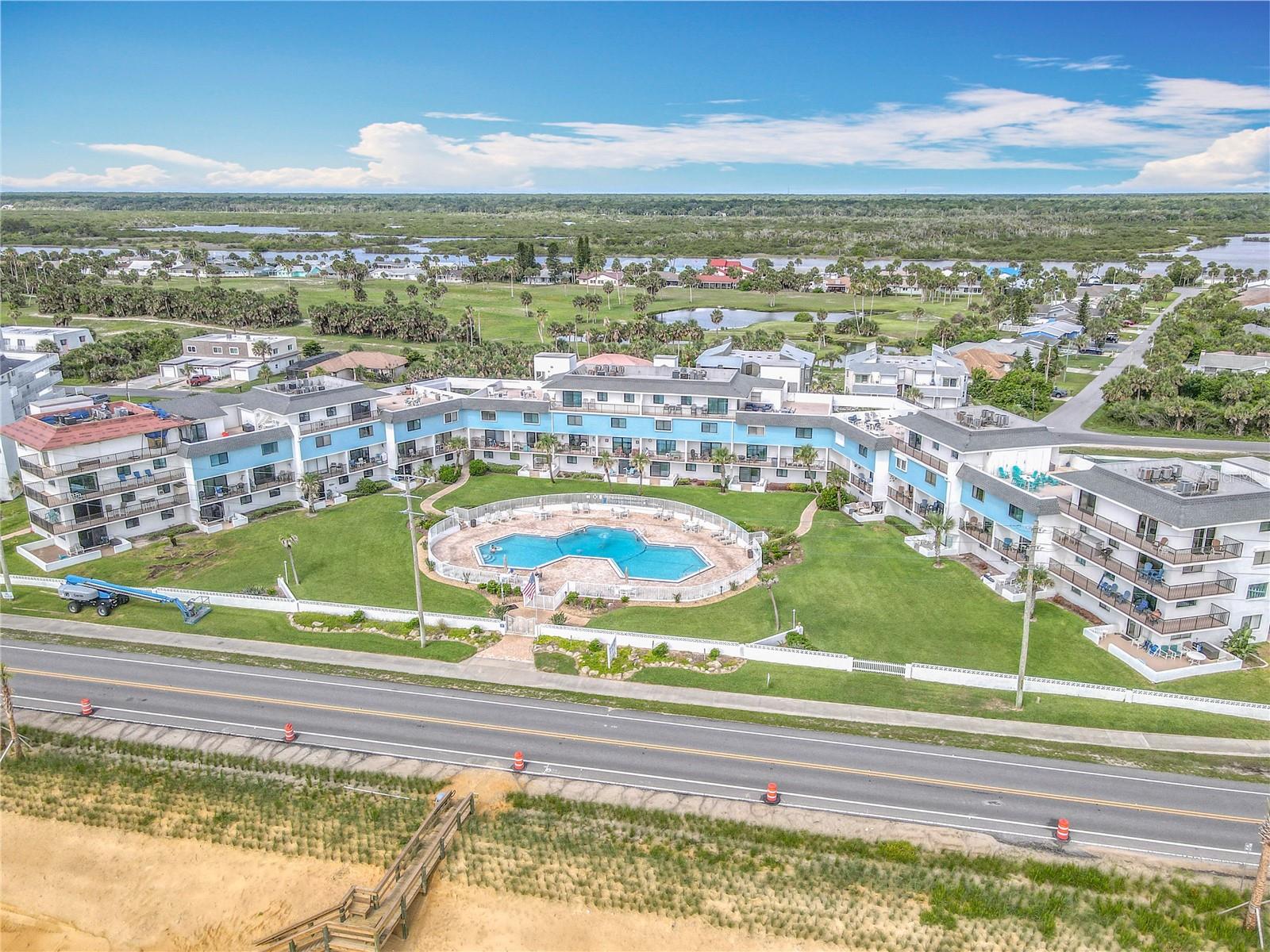 OCEAN BEACH CONDO CLUB I - Residential