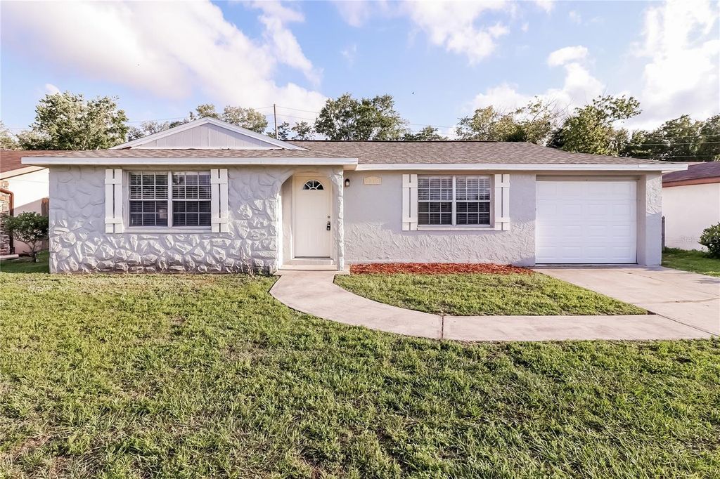 Photo of 6230 Westport Drive, Port Richey, FL 34668 (MLS # O6367063)