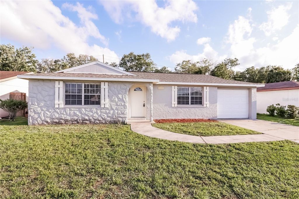 Photo of 6230 Westport Drive, Port Richey, FL 34668 (MLS # O6367063)