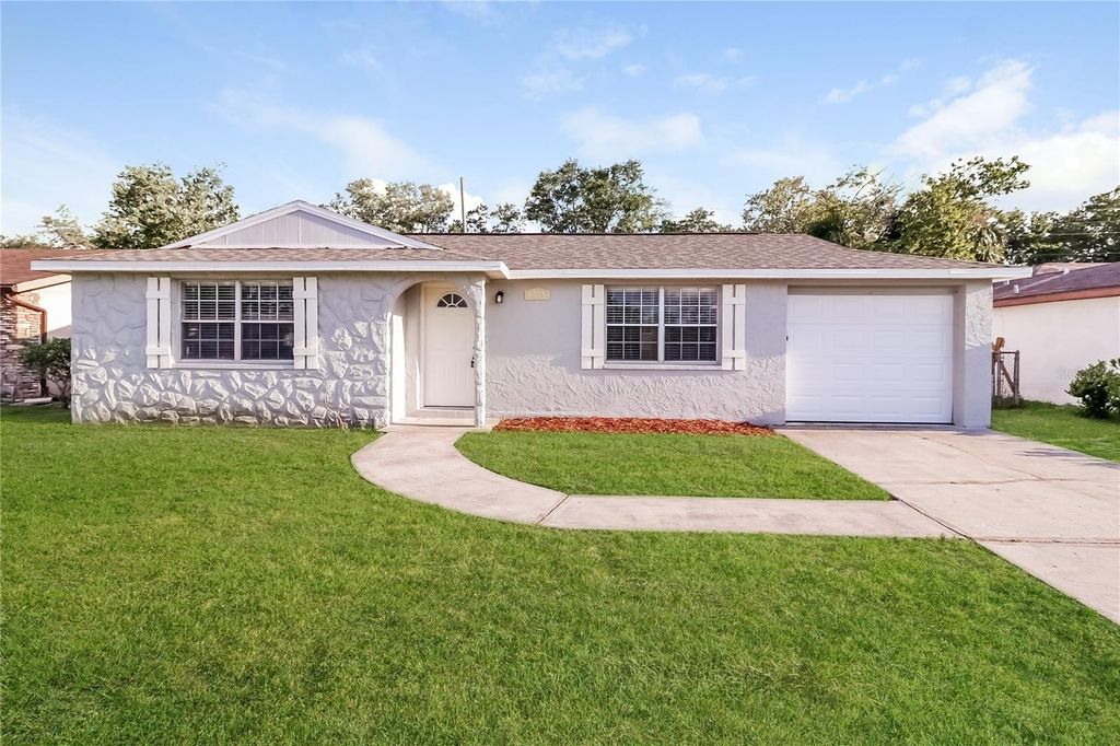 Photo of 6230 Westport Drive, Port Richey, FL 34668 (MLS # O6367063)