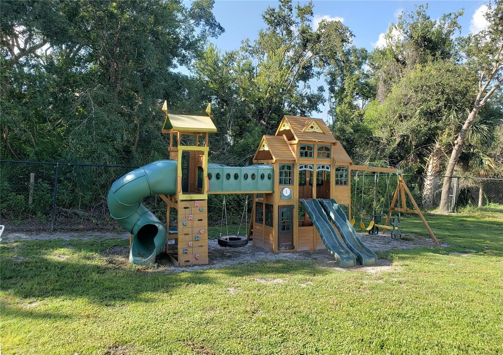 CHELSEA MEADOWS CONDO - Residential Lease