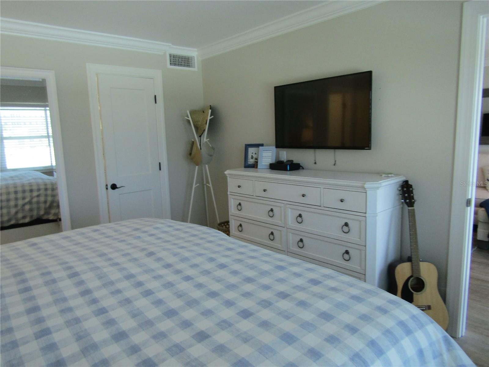 GULF N BAY - Residential Lease
