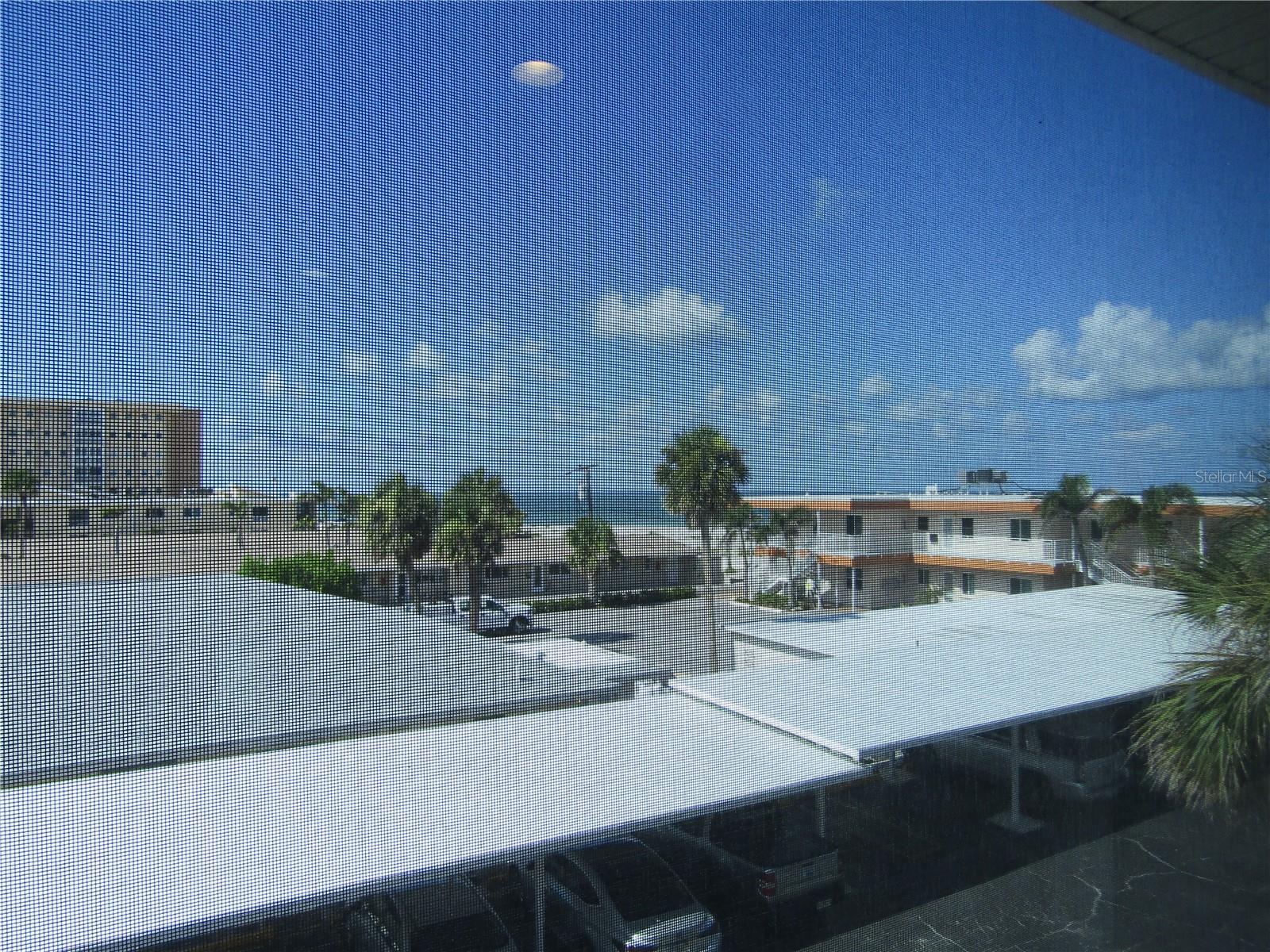 GULF N BAY - Residential Lease