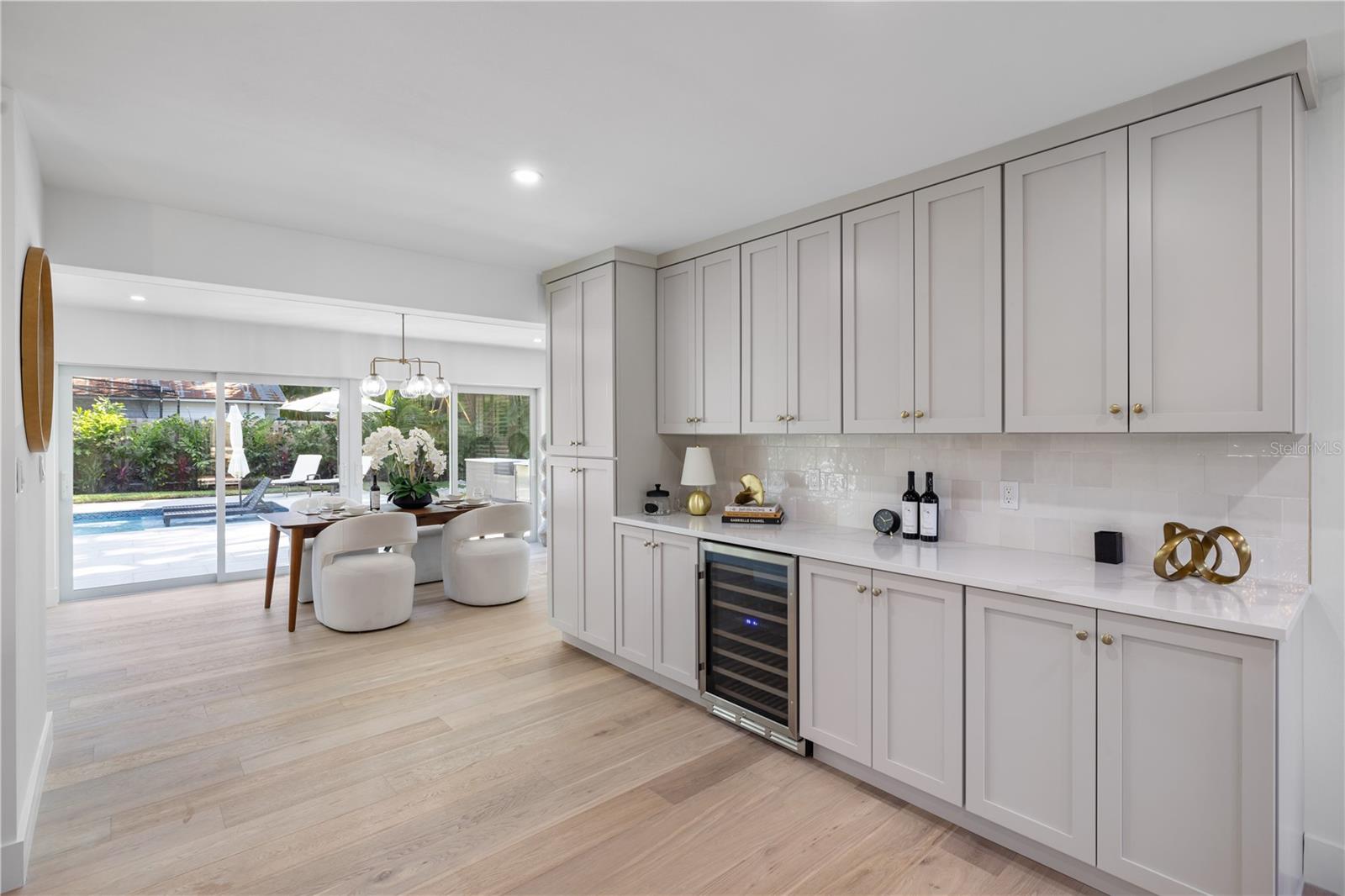 SAN REMO ESTATES - Residential