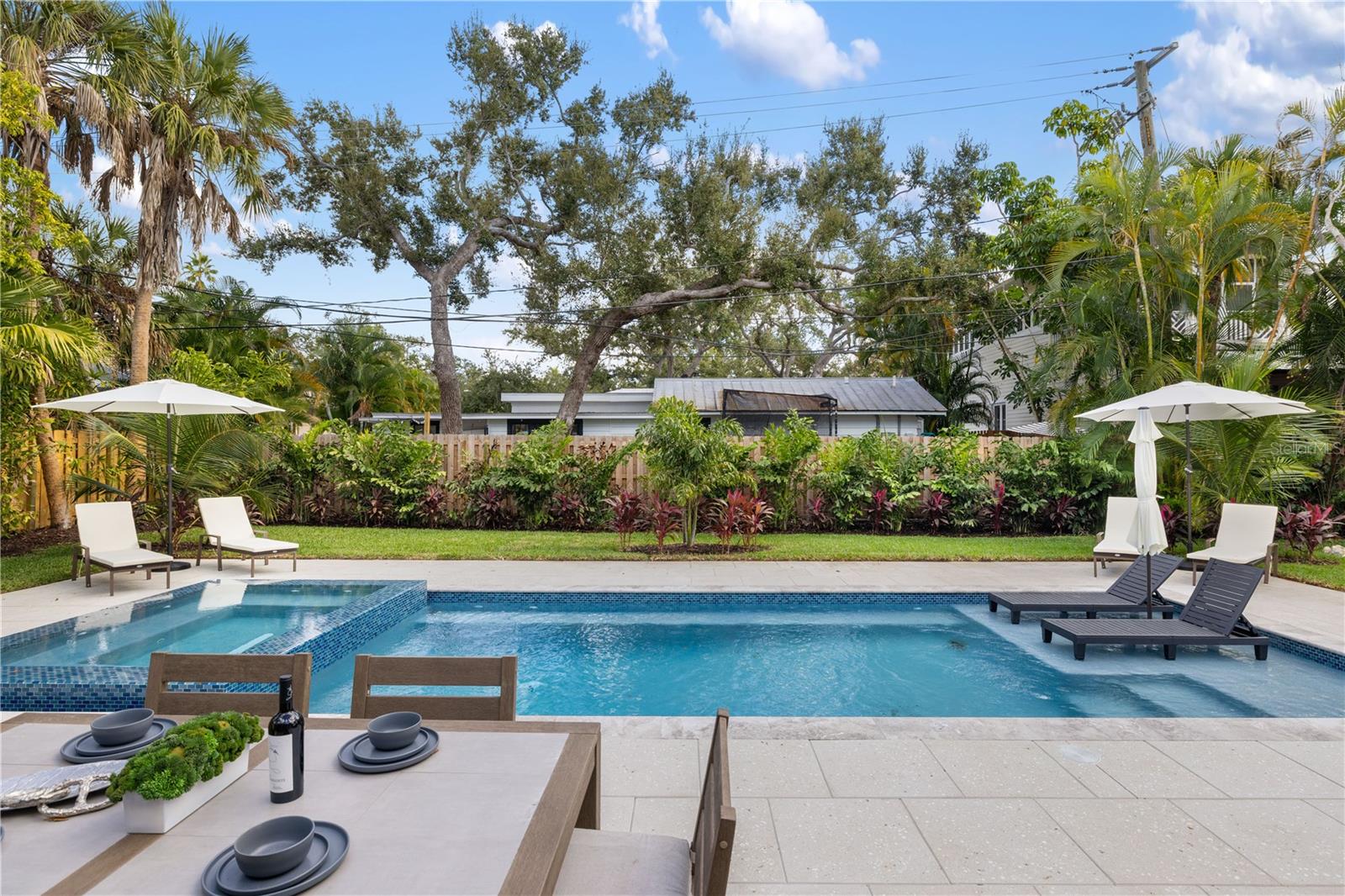 SAN REMO ESTATES - Residential