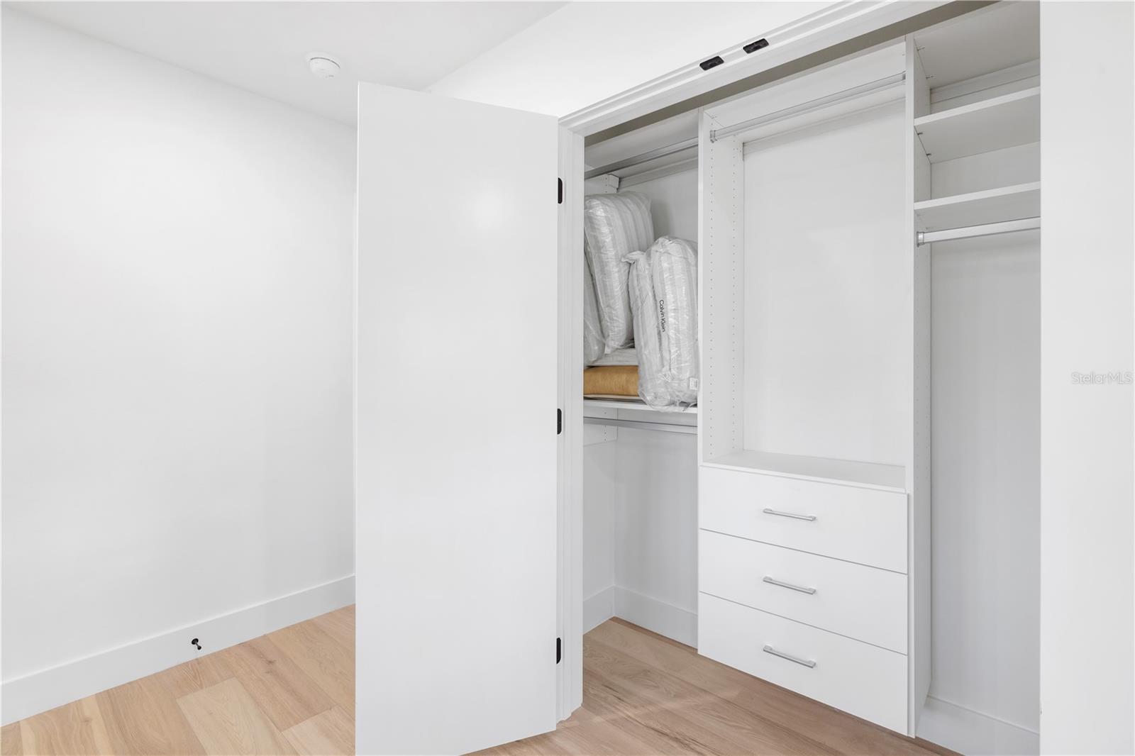 SAN REMO ESTATES - Residential