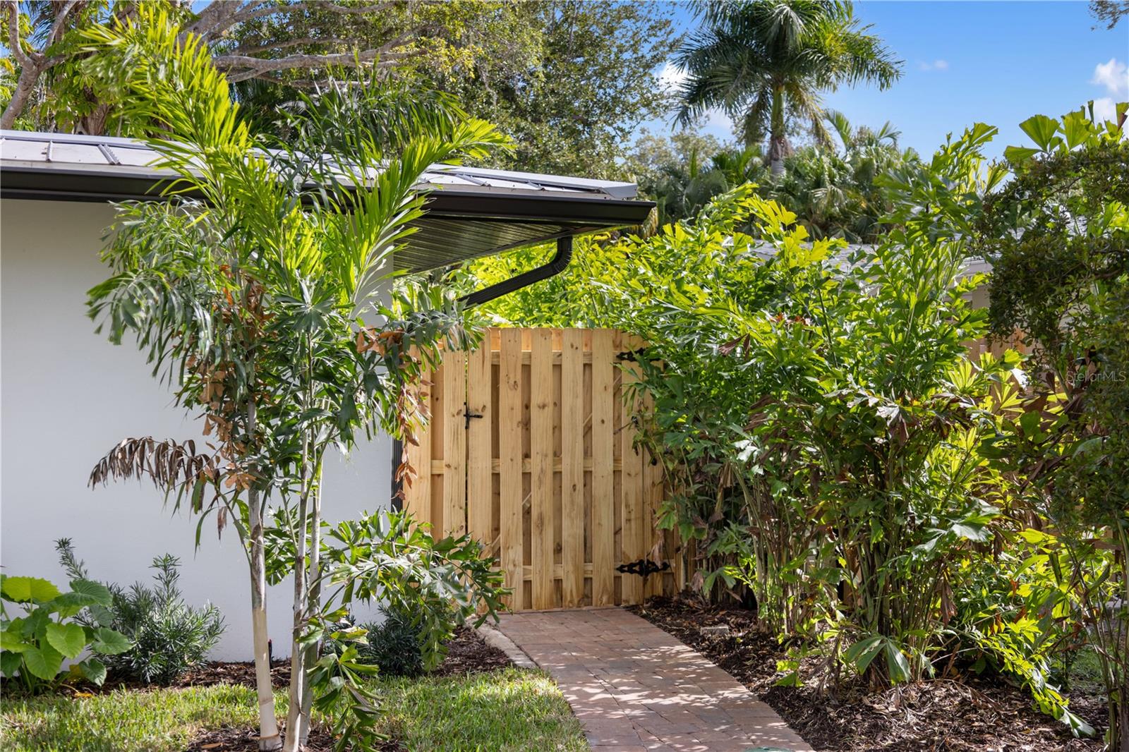 SAN REMO ESTATES - Residential