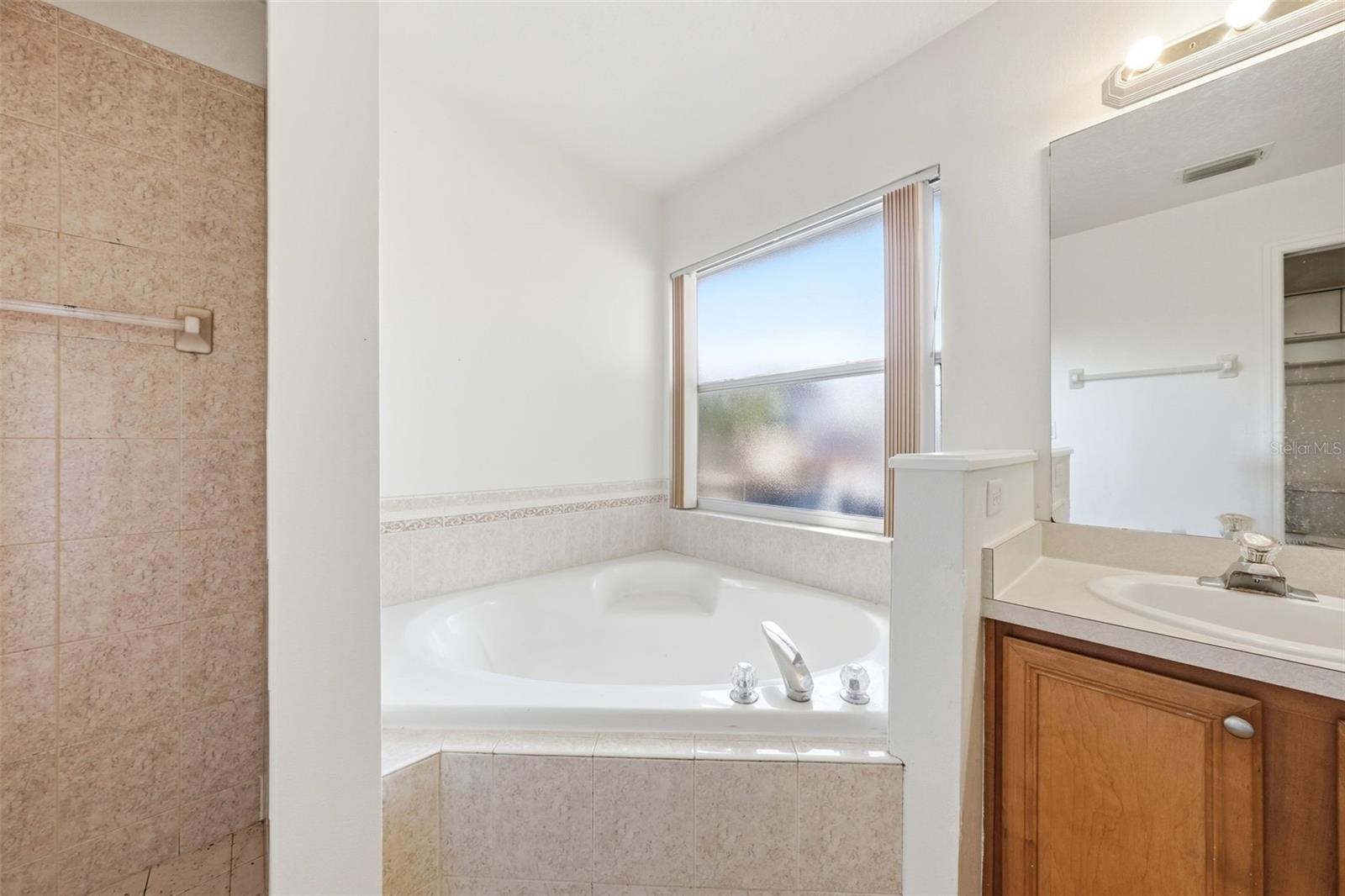 BRIGHT WATER PLACE - Residential