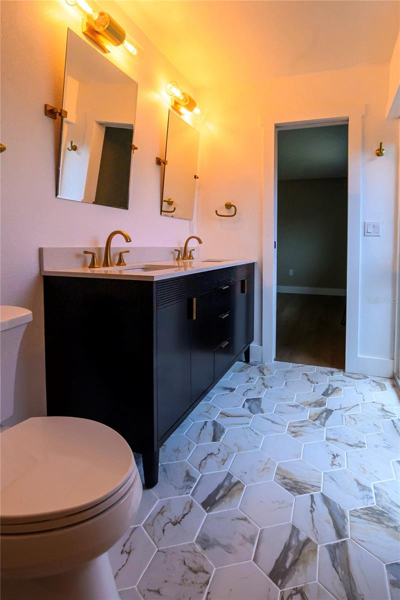 BAY LAKE ESTATES PH I - Residential