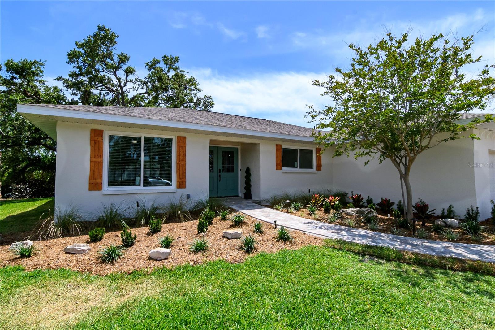 BAY LAKE ESTATES PH I - Residential