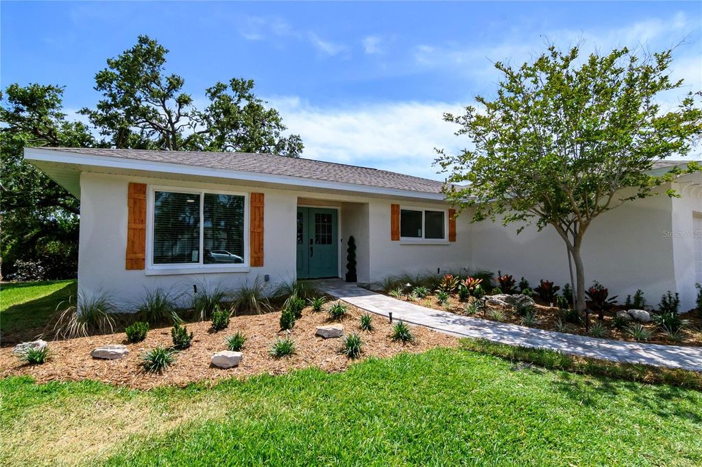 Photo of 8808 44th Avenue Drive W, Bradenton, FL 34210 (MLS # A4651334)
