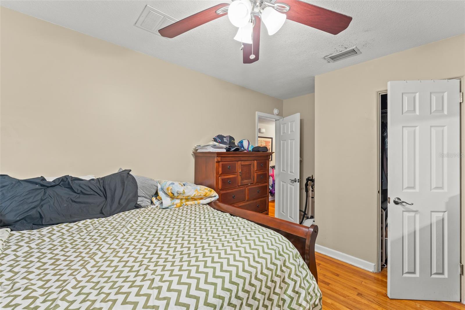 RENLEE TERRACE - Residential