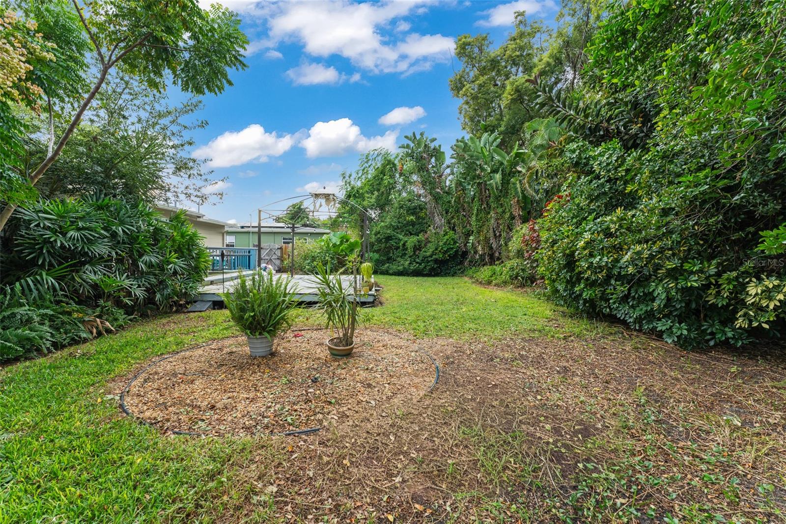RENLEE TERRACE - Residential