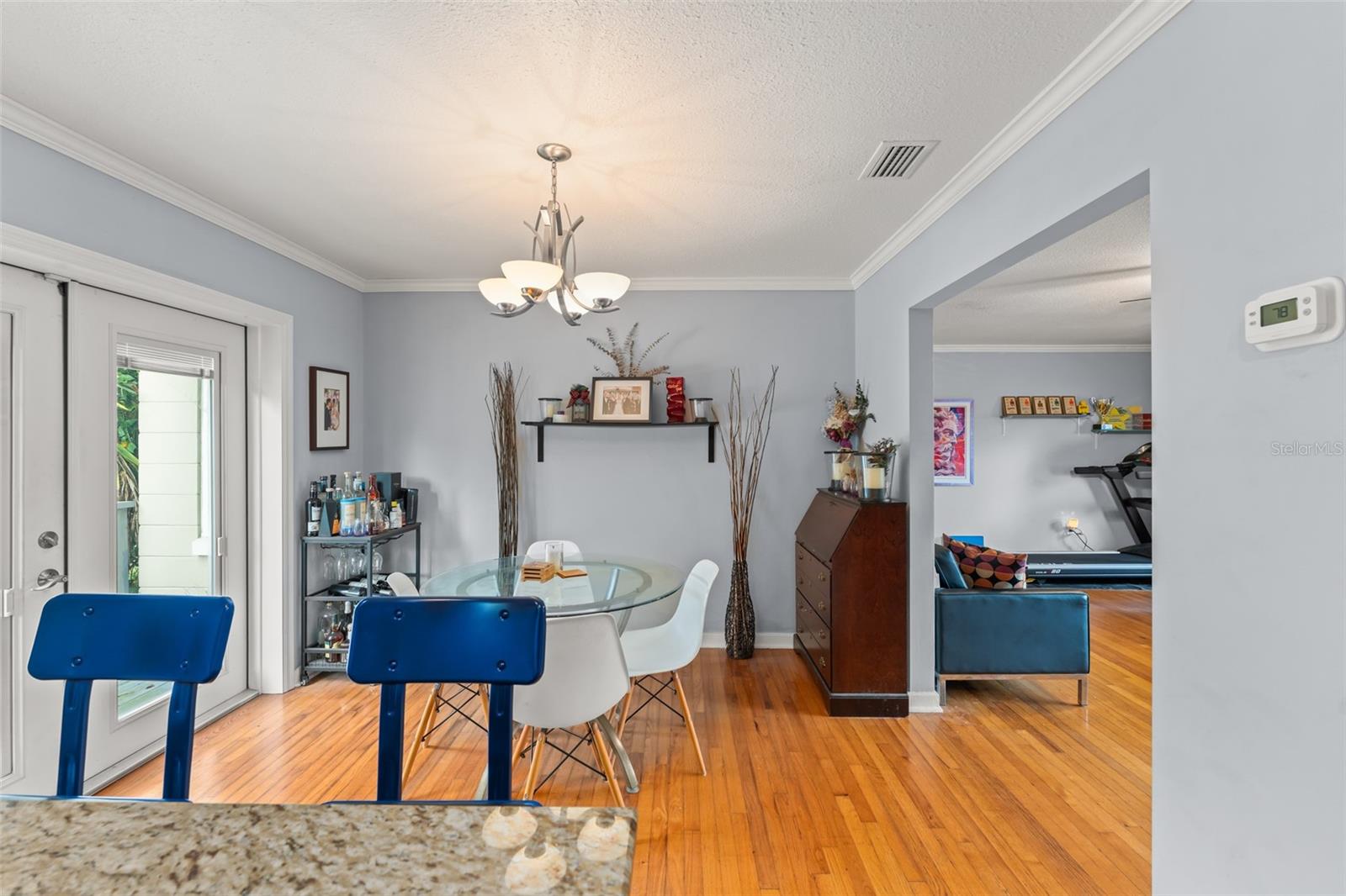 RENLEE TERRACE - Residential
