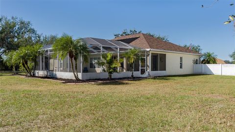 A home in PALMETTO